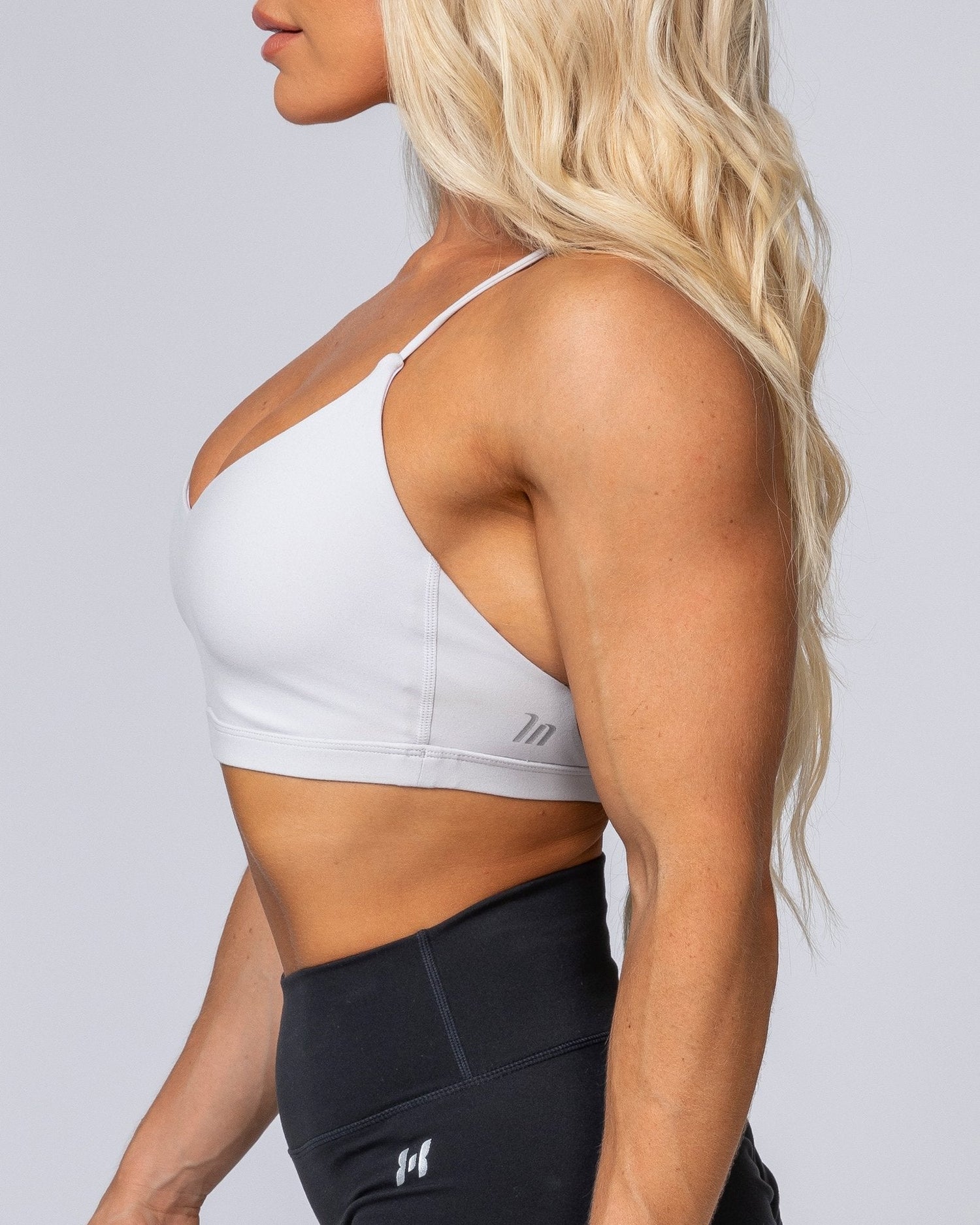 Gym clothes women, Muscle Nation, Clothes gym, Activewear for women, Gym clothes for women, Australian Activewear, Australian Activewear brands, Gym crop top, Sports bra