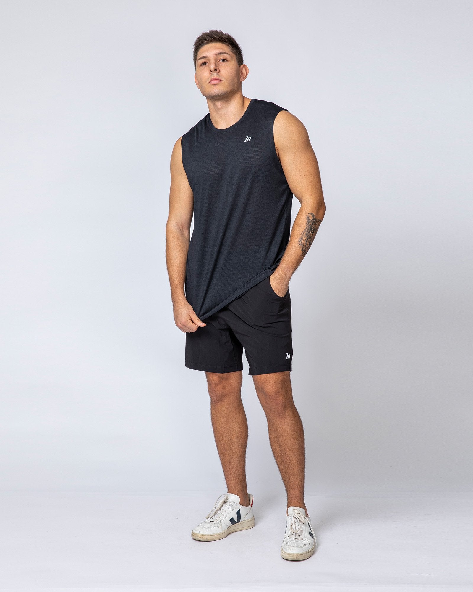 Running Tank - Black