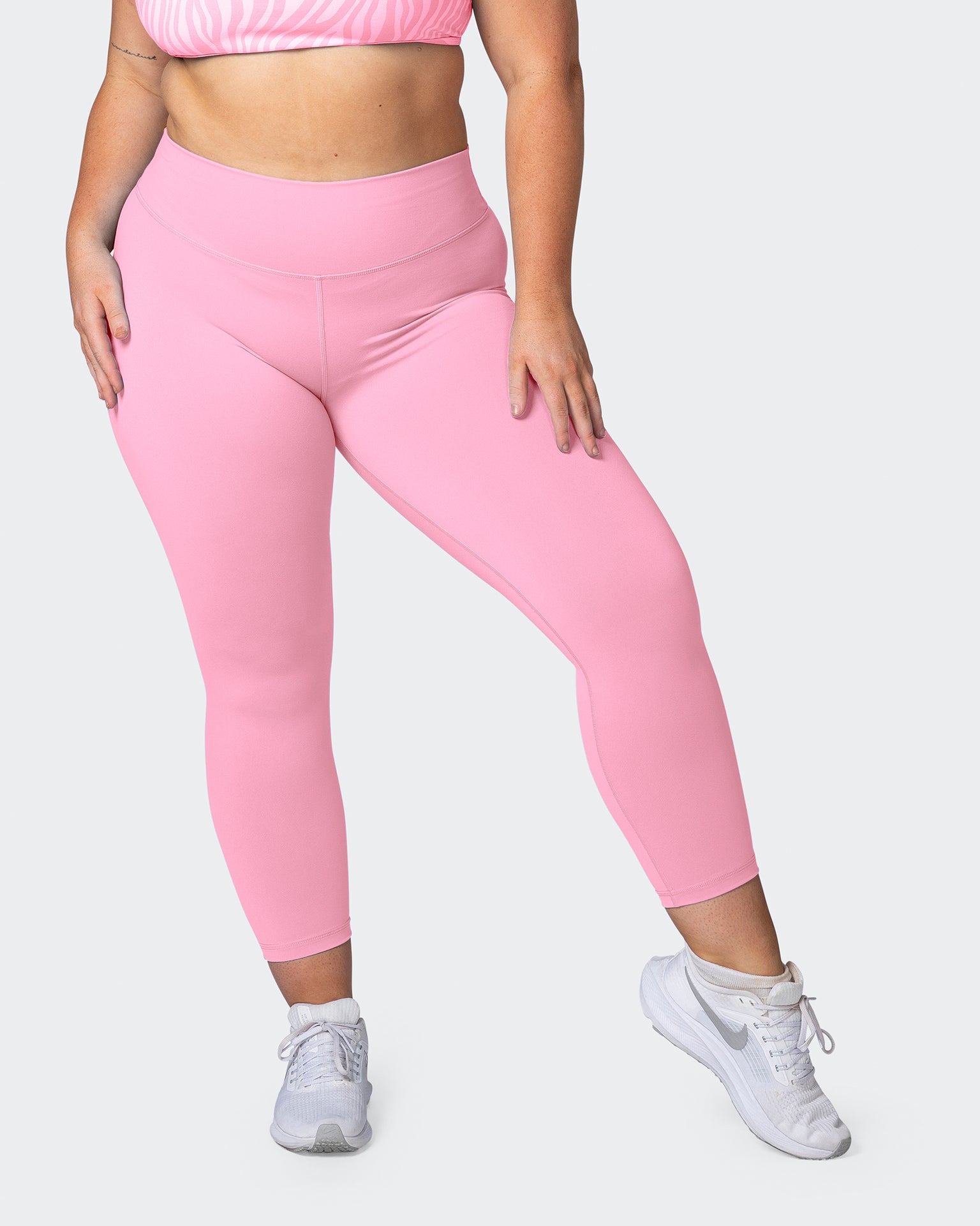 Signature Scrunch 7/8 Leggings - Strawberry Pink-Leggings-XXS-112262STWBRPIK-XXS-MNAPPRL20410-2-Muscle Nation