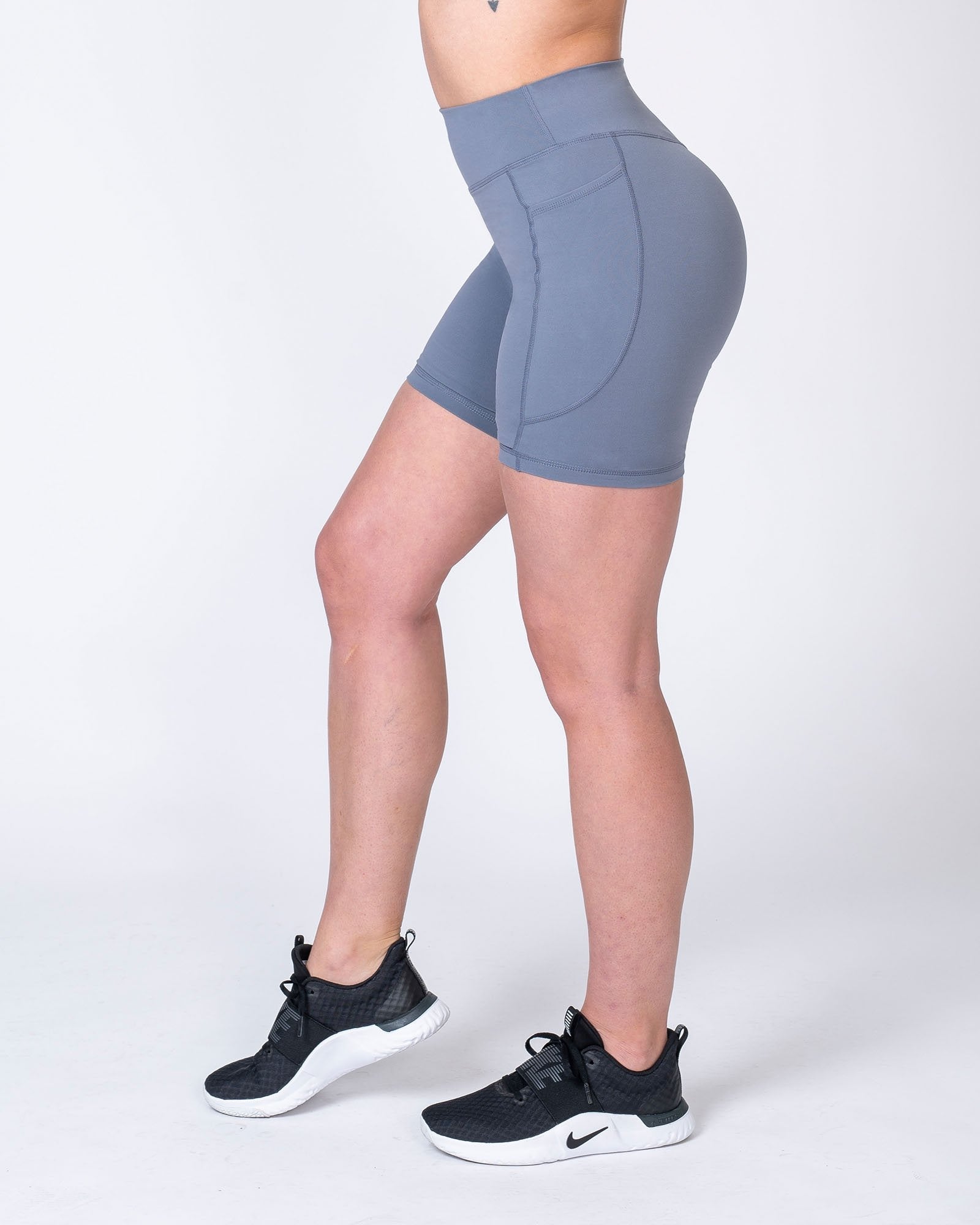 Women bike deals shorts with pockets