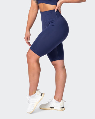 Signature Referee Length High Waist Scrunch - Midnight-Shorts-XXS-MNAPPRL10228-MNAPPRL10228-2-Muscle Nation