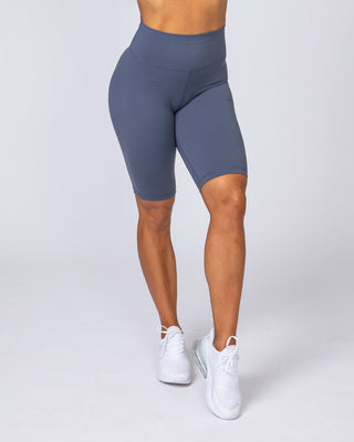 Signature Referee Length High Waist Scrunch - Titanium-Shorts-XXS-MNAPPRL7546-MNAPPRL7546-2-Muscle Nation