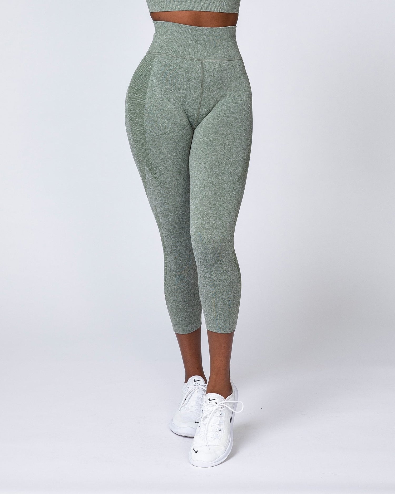 Gymshark Womens Gray Fit Seamless Leggings With Green Waistband Size XS/S  No Tag