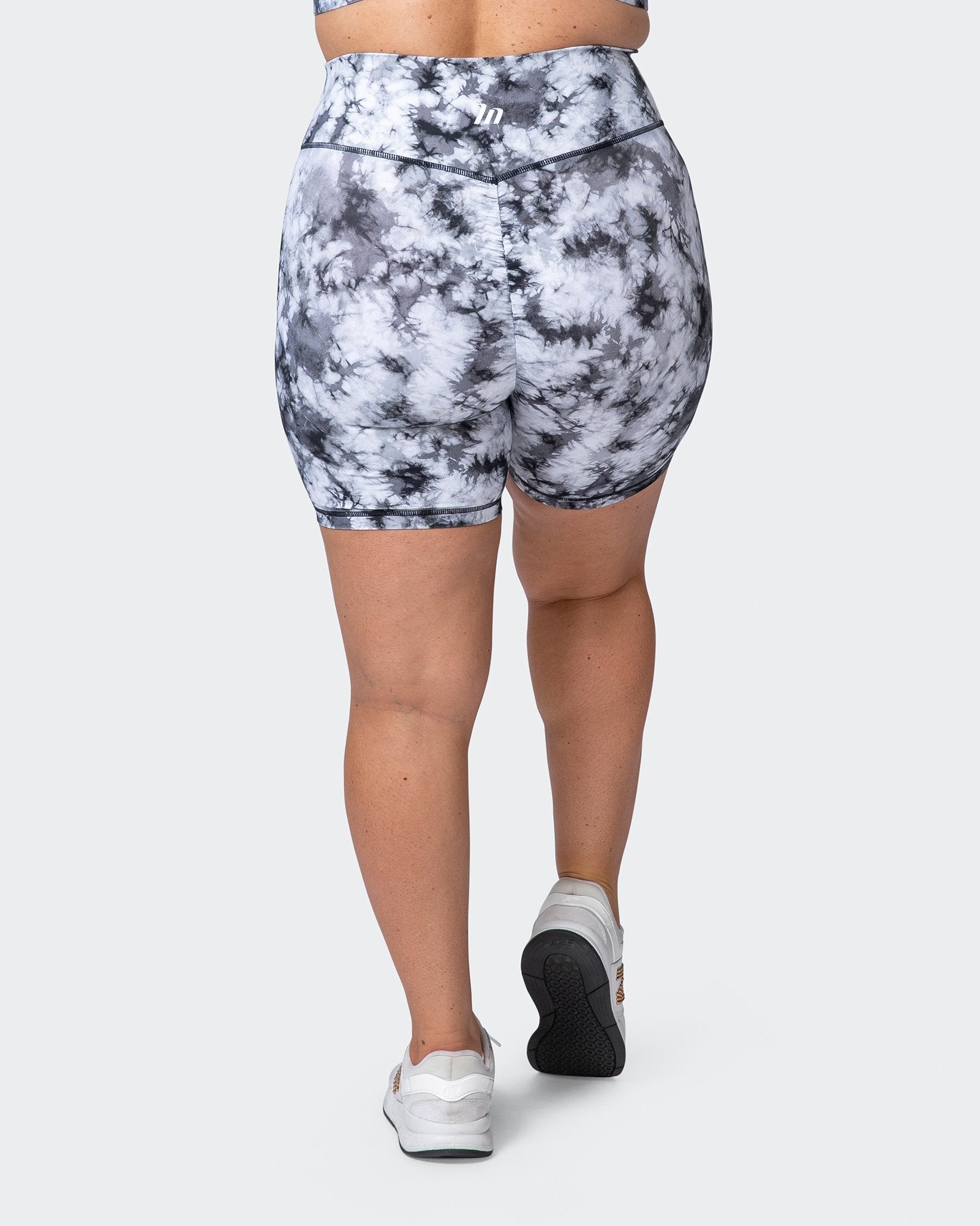 Signature Scrunch Bike Shorts Grey Black Tie Dye Print Muscle