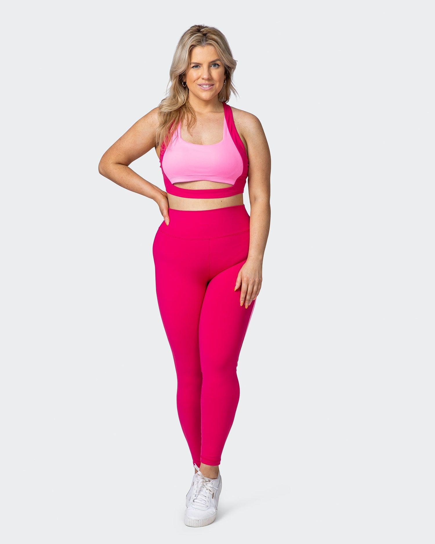 Sunlight Signature Scrunch Ankle Length Leggings - Pink Punch - Muscle  Nation