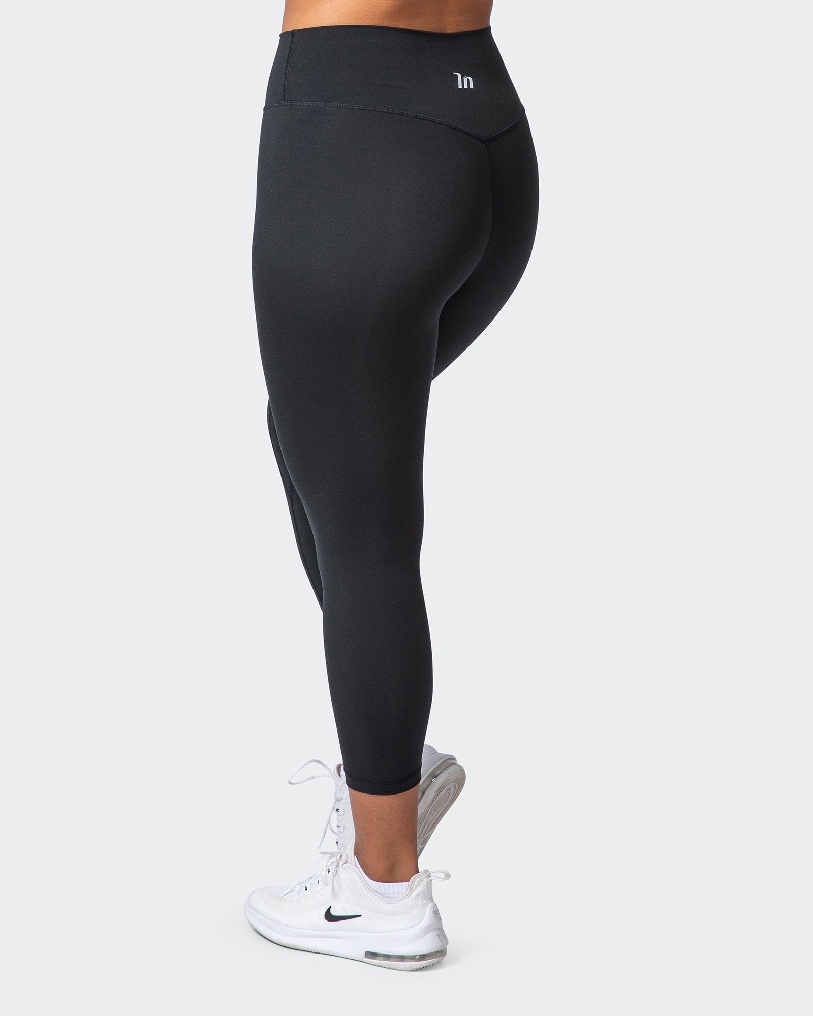 V1 Butter 7/8 Leggings - Black